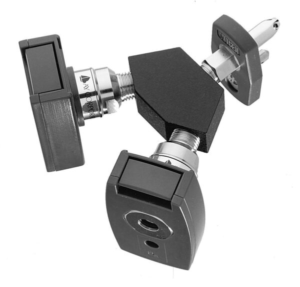 Chemetron Y-Block, Male QC Inlet x Female Coupler Outlets, N2O